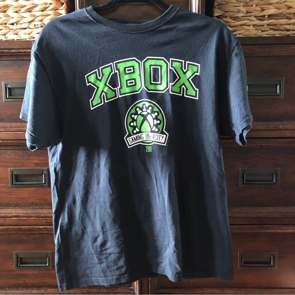Xbox black short sleeve graphic tee in size M